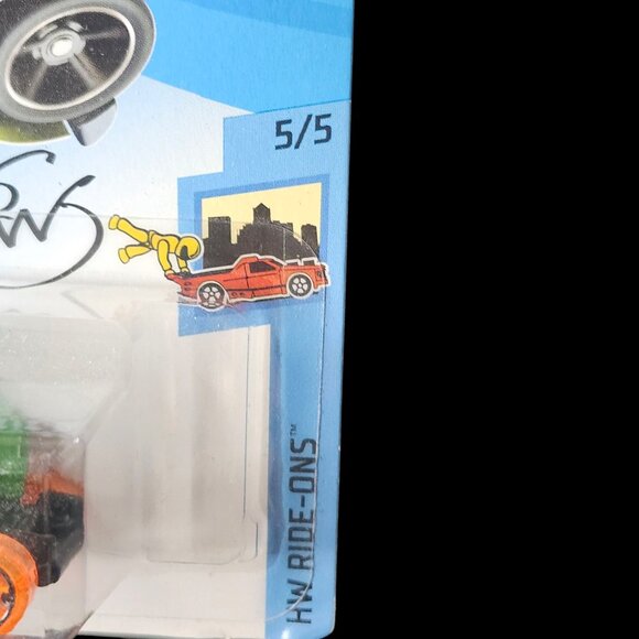 🆕️ HOT WHEELS 2019 Aaron Wheelz Ride-Ons - Wheelie Chair - Picture 4 of 7